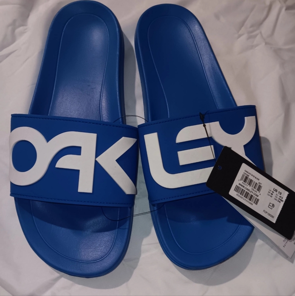 Oakley Vibrant Blue Slides